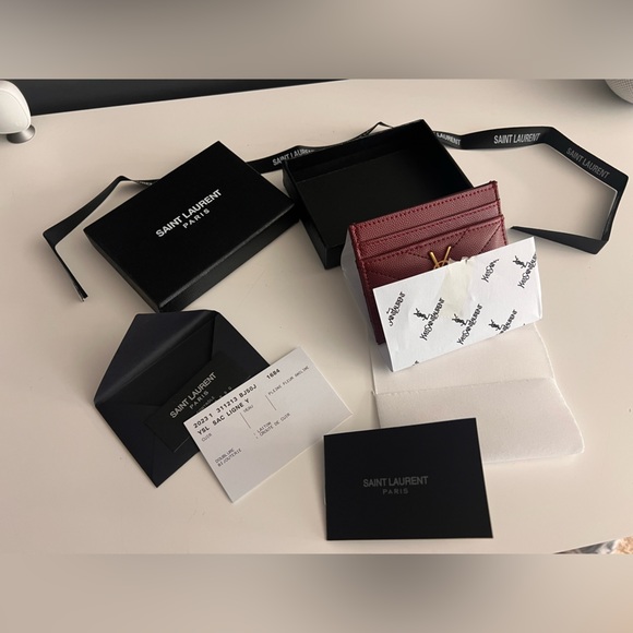 YSL Rouge Merlot Grain Leather/Gold Card Holder - Picture 12 of 13